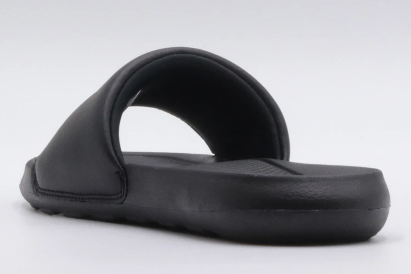 Nike Victori One Γυναικείες Παντόφλες Μαύρες