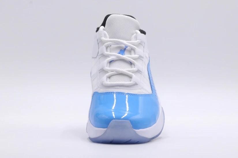 Jordan Air 11 CMFT Low Sneakers Λευκά, Μπλε, Γαλάζια