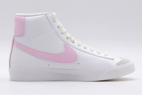 Nike Blazer Mid 77 Gs Sneakers (DA4086 106)