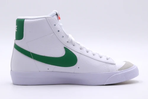 Nike Blazer Mid 77 Gs Sneakers (DA4086 115)