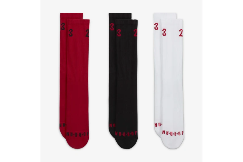 Jordan Essentials Ψηλές Κάλτσες Κόκκινες, Μαύρες, Λευκές 3 Ζευγάρια