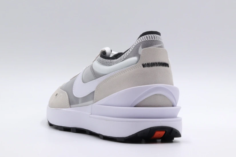 Nike Waffle One (DA7995 100)