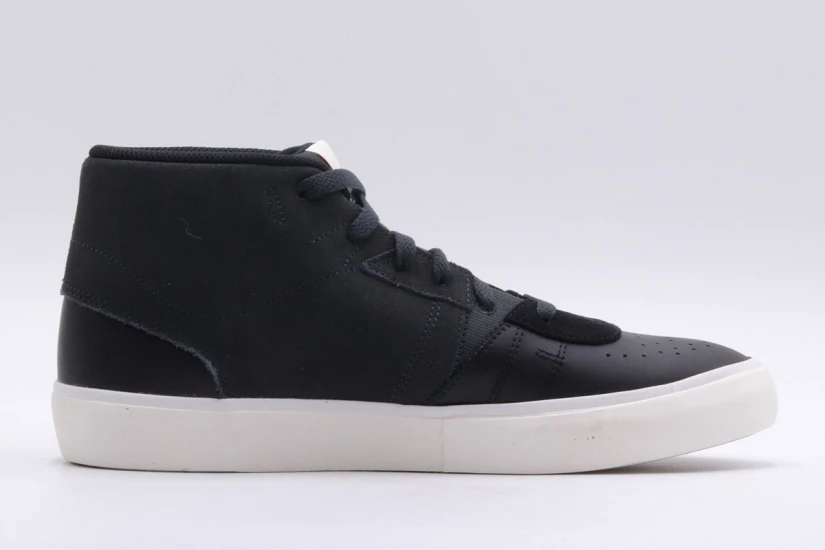 Jordan Series Mid Sneakers (DA8026 004)