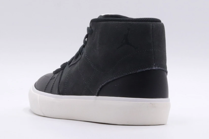 Jordan Series Mid Sneakers (DA8026 004)