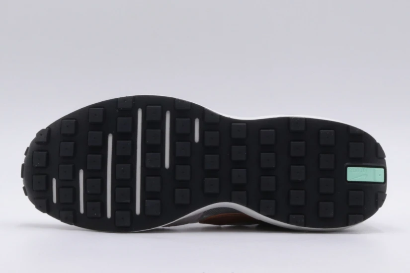 Nike Waffle One Gs Sneakers (DC0481 102)