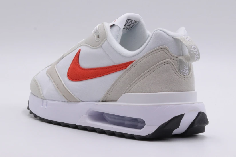 Nike Wmns Air Max Dawn Sneakers (DC4068 101)