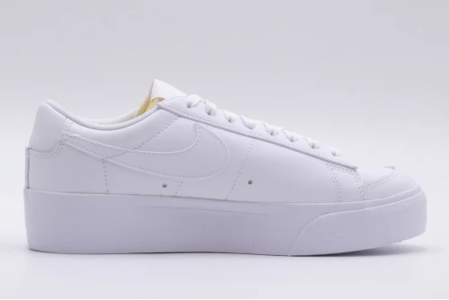 Nike W Blazer Low Platform Sneakers (DJ0292 100)