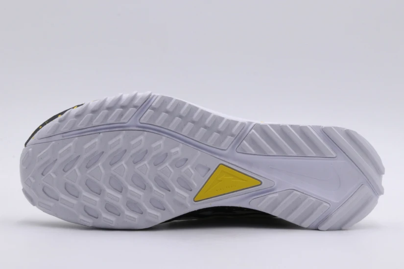 Nike React Pegasus Trail 4 Sneakers Πολύχρωμα (DJ6158 100)