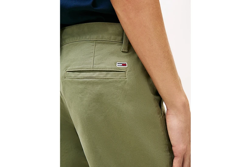 Tommy Jeans Scanton Ανδρική Βερμούδα Chino Χακί