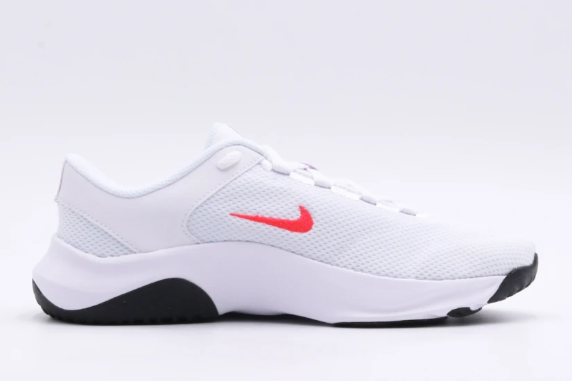Nike Legend Essential 3 Παπούτσια Γυμναστηρίου-Προπόνησης