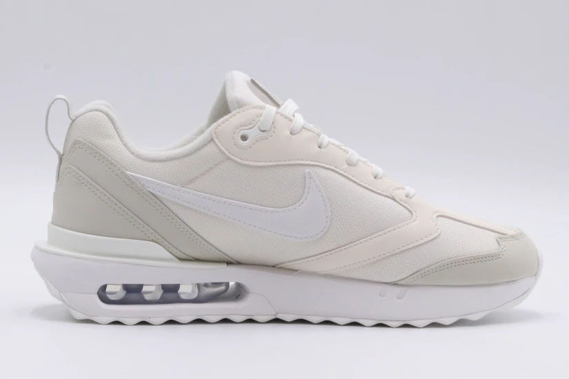Nike W Air Max Dawn Sneakers (DM8261 001)