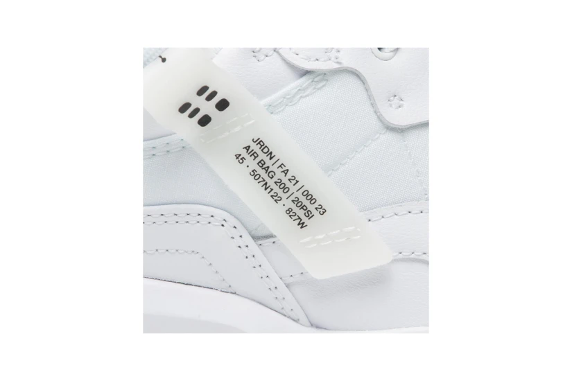 Jordan Ma2 (DM9480 100)
