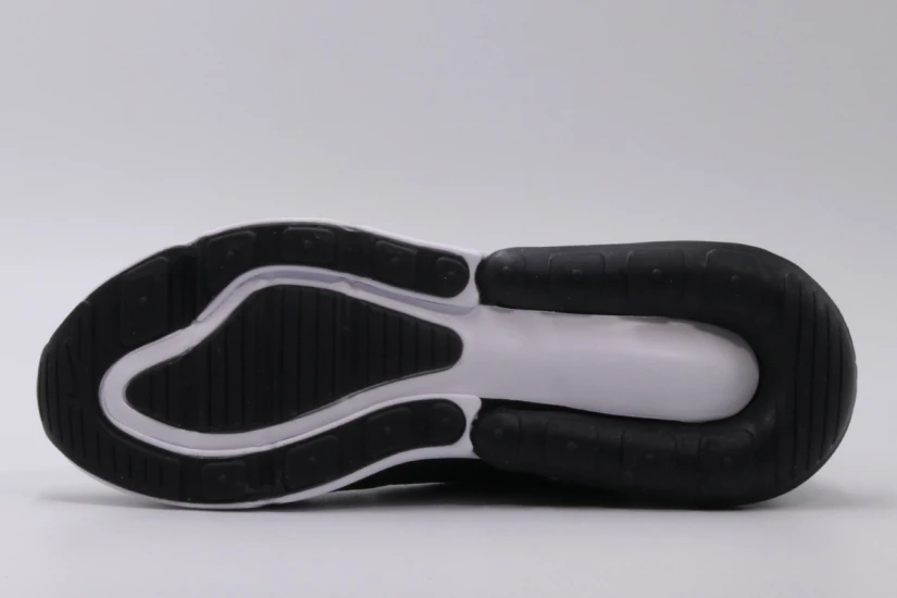 Nike Air Max 270 Sneakers (DO6490 001)