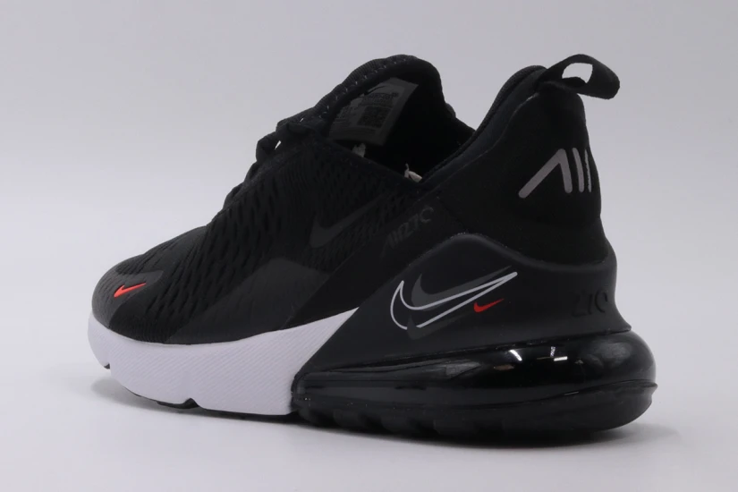 Nike Air Max 270 Sneakers (DO6490 001)