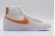 Nike Blazer Mid 77 EMB Ανδρικά Sneakers Λευκά, Μπεζ, Πορτοκαλί