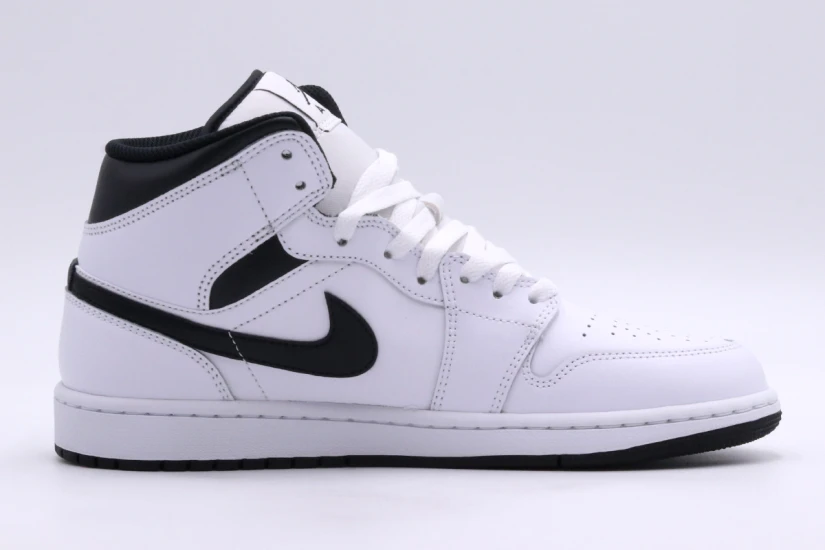 Jordan Air 1 Reverse Panda Mid Ανδρικά Sneakers Λευκά, Μαύρα