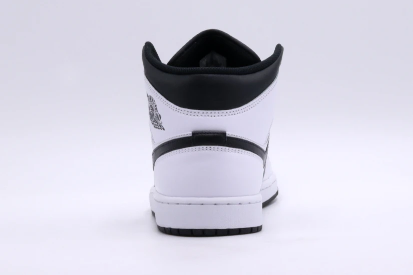 Jordan Air 1 Reverse Panda Mid Ανδρικά Sneakers Λευκά, Μαύρα