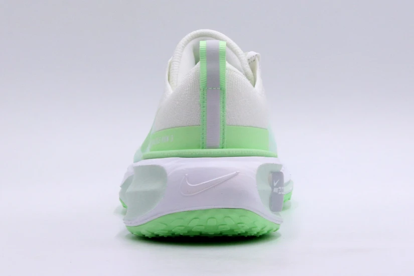 Nike Zoomx Invincible Run 3 Γυναικεία Αθλητικά Παπούτσια