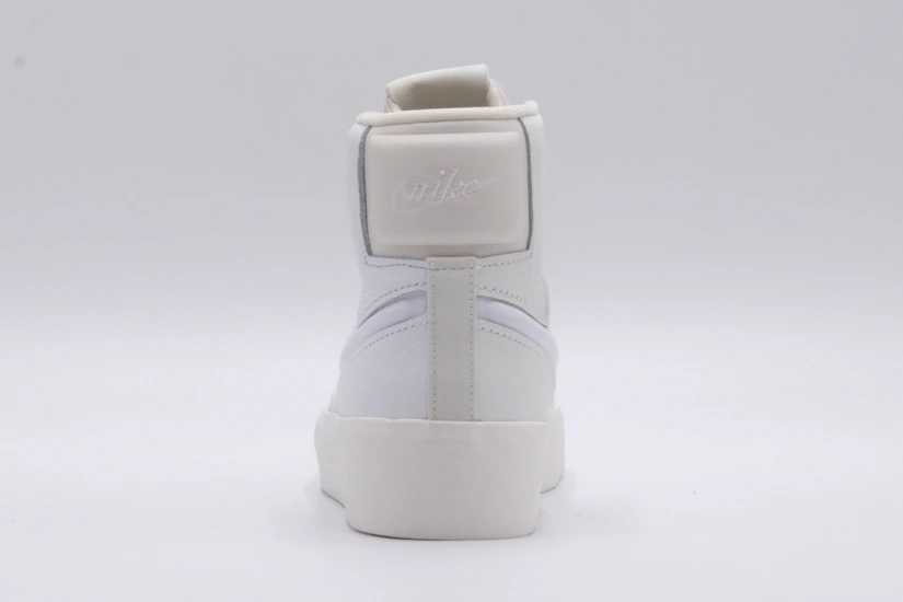 Nike Blazer Mid Victory Γυναικεία Sneakers Λευκά, Μπεζ