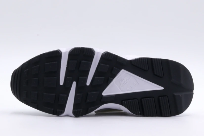 Nike Air Huarache Γυναικεία Sneakers Λευκά, Γκρι Ανοιχτά