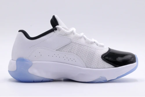Jordan Air 11 Cmft Low Gs Παπούτσια Για Μπάσκετ (DV2208 100)