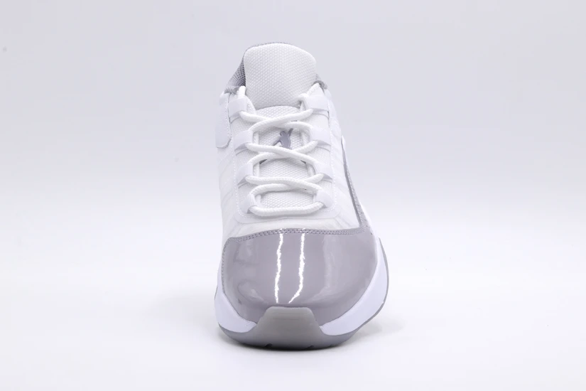 Jordan Air 11 CMFT Low Ανδρικά Sneakers Λευκά, Γκρι