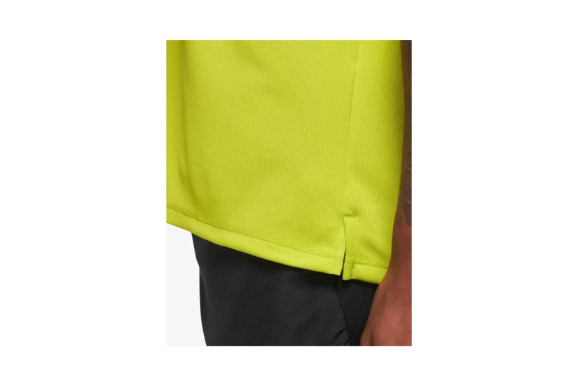 Nike Dri-FIT UV Miler Ανδρικό Κοντομάνικο Αθλητικό T-Shirt Πράσινο