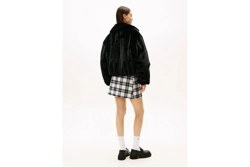 Tommy Jeans Badge Faux Fur Bomber Γούνα Συνθετική Γυναικεία (DW0DW21669 BDS)