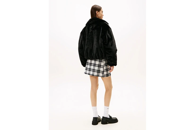 Tommy Jeans Badge Faux Fur Bomber Γυναικεία Συνθετική Γούνα Μαύρη