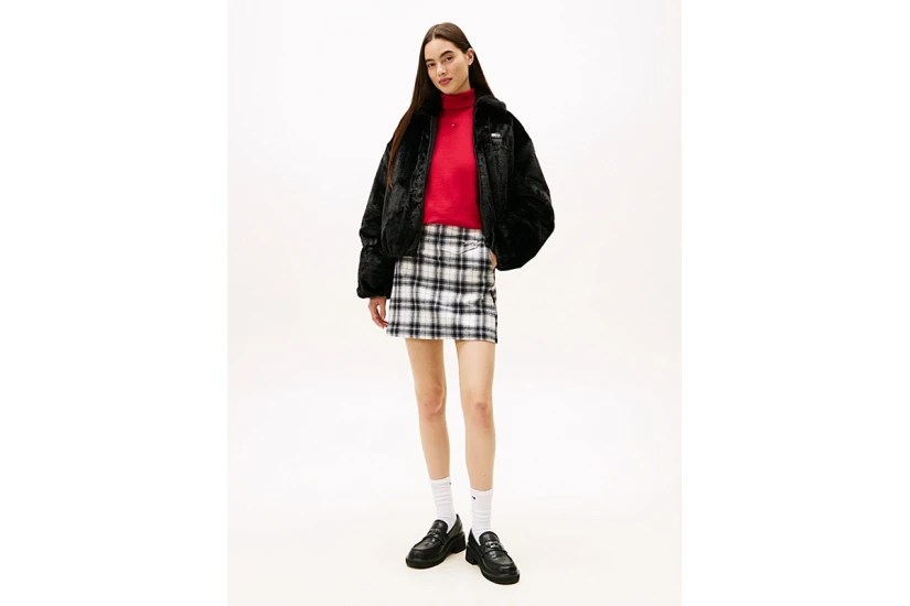 Tommy Jeans Badge Faux Fur Bomber Γυναικεία Συνθετική Γούνα Μαύρη