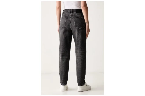 Tommy Jeans Ultra High Rise Tapered Mom Παντελόνι Τζιν Γυναικείο (DW0DW21812 1BZ)