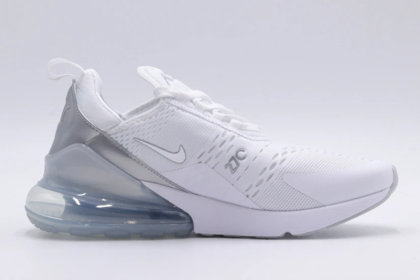 Nike Air Max 270 Unisex Sneakers Λευκά