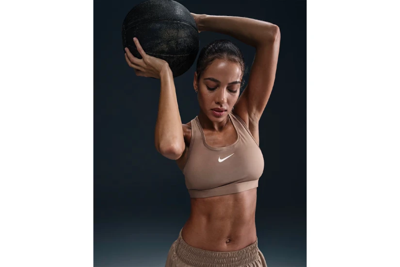 Nike Dri-FIT Swoosh Medium Support Γυναικείο Μπουστάκι Καφέ