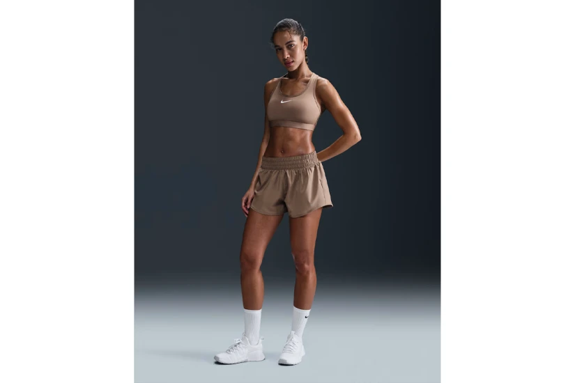 Nike Dri-FIT Swoosh Medium Support Γυναικείο Μπουστάκι Καφέ