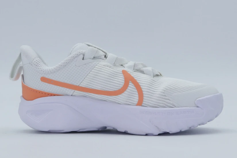 Nike Star Runner 4 Βρεφικά Αθλητικά Παπούτσια Εκρού, Πορτοκαλί, Λευκά