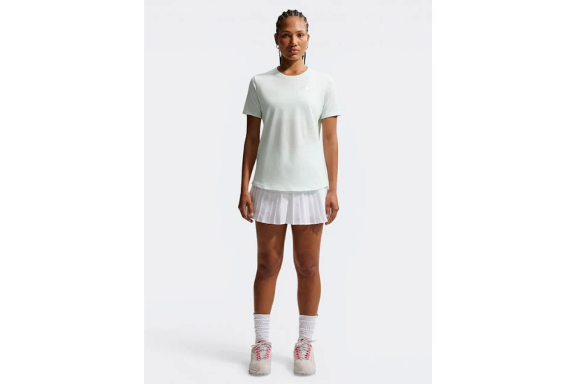 Nike Sportswear Club Essentials Γυναικείο Κοντομάνικο T-Shirt Μέντα