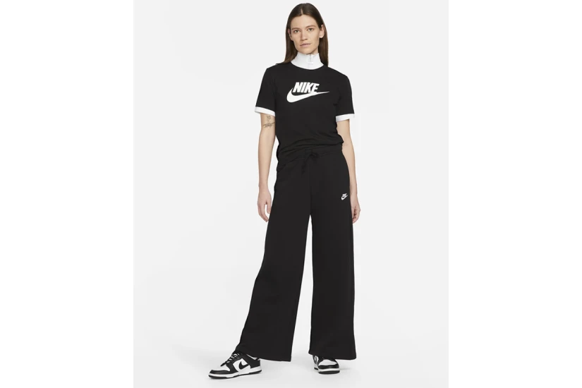 Nike Sportswear Essentials Γυναικείο Κοντομάνικο T-Shirt Μαύρο