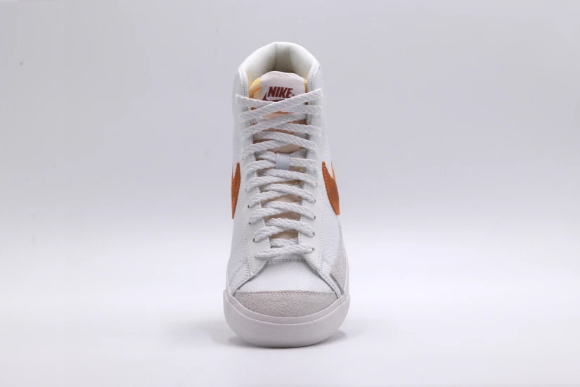 Nike Blazer Mid 77 Γυναικεία Sneakers Λευκά, Πορτοκαλί