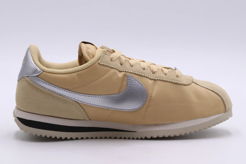 Nike Cortez Γυναικεία Sneakers Μουσταρδί, Ασημί