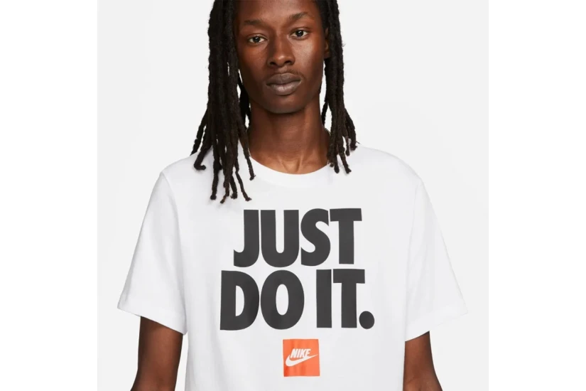 Nike Sportswear Just Do It Ανδρικό Κοντομάνικο T-Shirt Λευκό