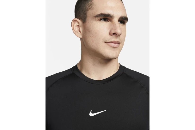 Nike Pro Dri-Fit Ανδρικό T-Shirt Μαύρο