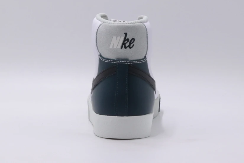 Nike Blazer Mid 77 PRM Ανδρικά Sneakers Λευκά, Μαύρα, Γκρι