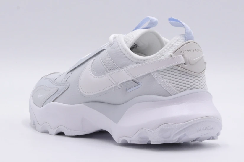 Nike TC 7900 PRM 2 Γυναικεία Sneakers Λευκά