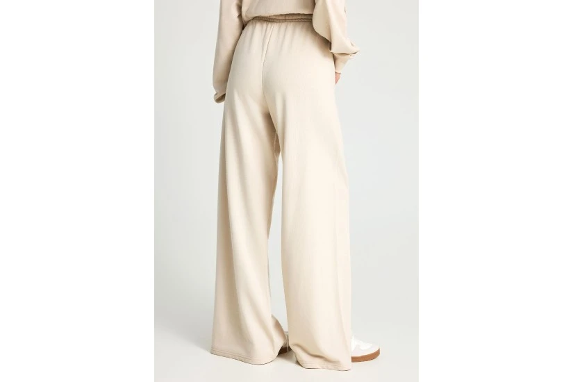 Funky Buddha Flare Fit Γυναικείο Παντελόνι Φόρμας Εκρού
