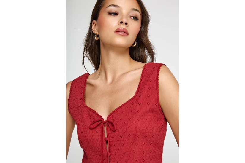 Funky Buddha Γυναικεία Αμάνικο Crop Top Κόκκινο