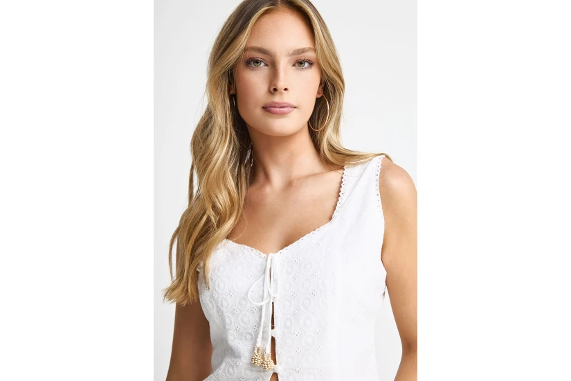Funky Buddha Embroidery Γυναικείο Αμάνικο Crop Top Λευκό