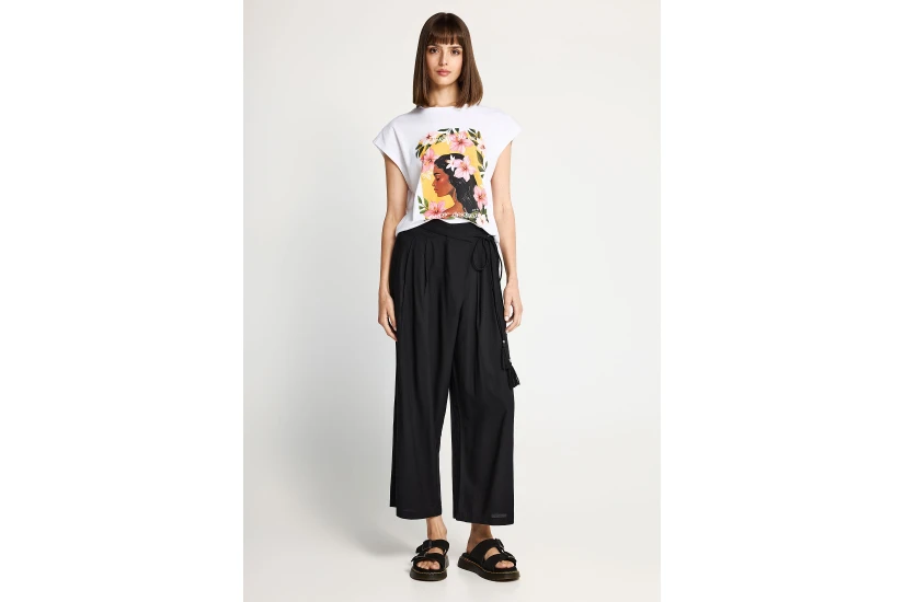 Funky Buddha Γυναικείο Κοντομάνικο T-Shirt Λευκό