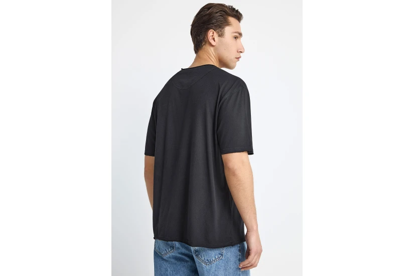 Funky Buddha The Essentials Ανδρικό Κοντομάνικο T-Shirt Μαύρο