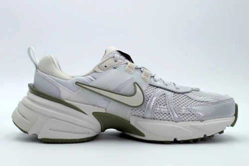Nike V2K Run Sneakers (FD0736 006)