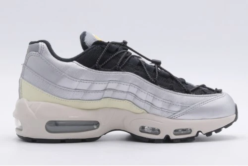 Nike Wmns Air Max 95 Sneakers (FD0798 001)